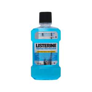 Nước súc miệng Listerine Tartar Protect giúp ngăn ngừa mảng bám (250ml)