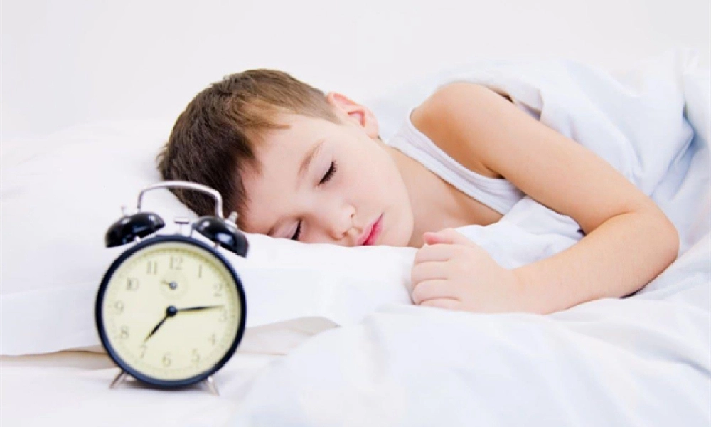 Nên ngủ lúc mấy giờ để tăng chiều cao tối ưu cho trẻ?