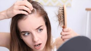 Rụng tóc nhiều ở nữ - chothuoctay
