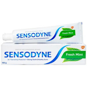 Kem đánh răng Sensodyne Fresh Mint hỗ trợ giảm tình trạng ê buốt răng 100g