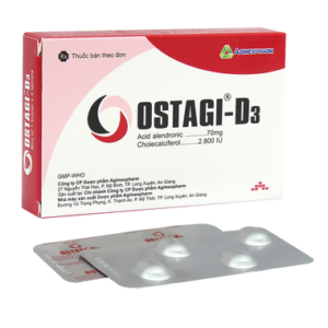 Thuốc Ostagi - D3 70/2800 plus Agimexpharm điều trị loãng xương ở phụ nữ mãn kinh và nam giới (1 vỉ x 4 viên)